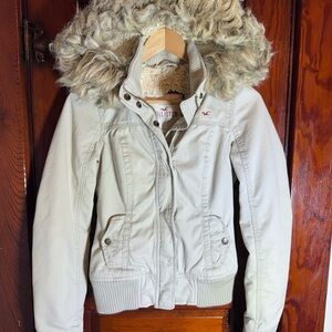 Hollister Women's Beige Bomber Jacket with Faux Fur Hood